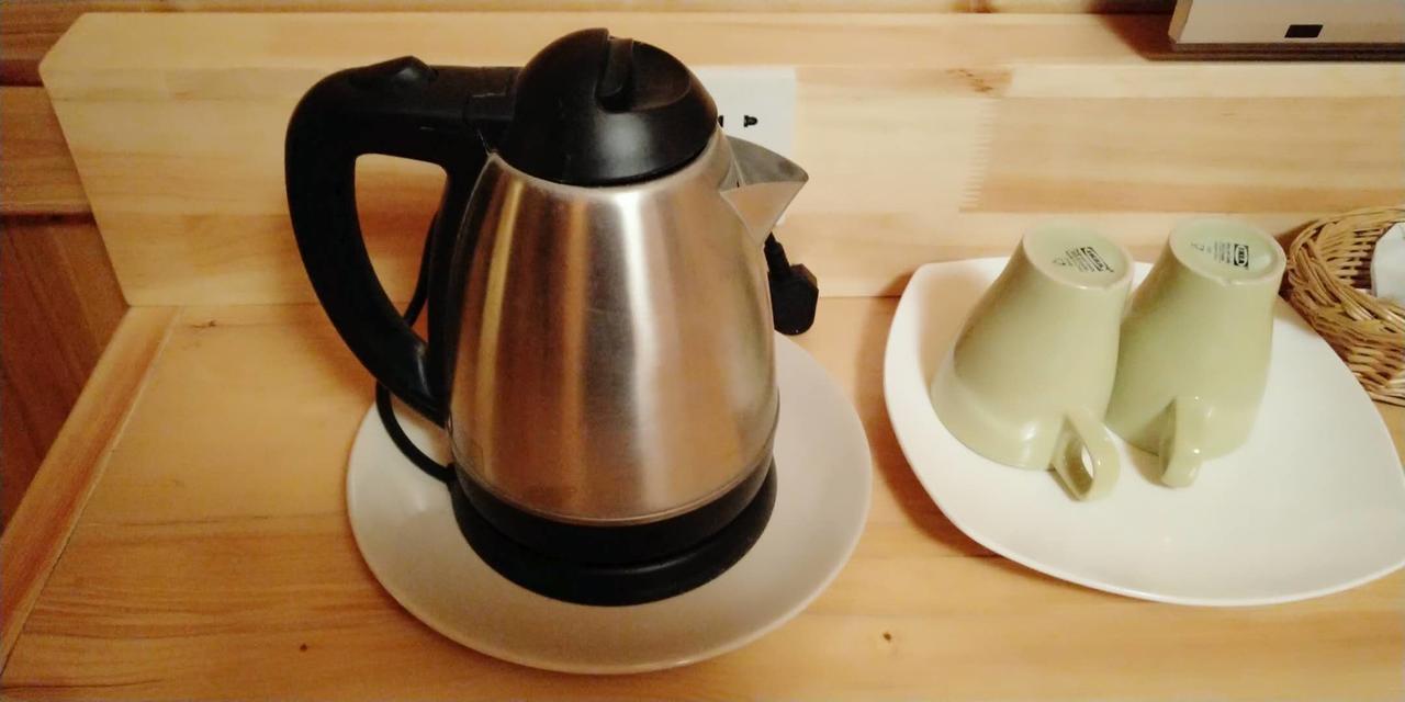 德钦Huksum House公寓 外观 照片